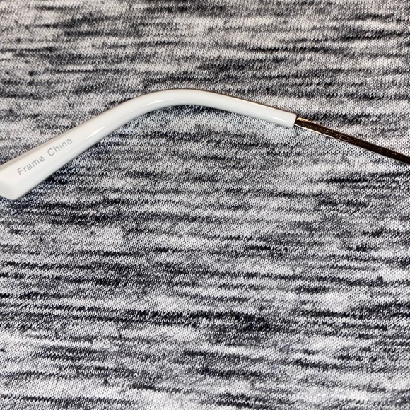 2 Pairs of Fashion Sunglasses Oversized Geometric Square Shaped Frames Gold-Tone - Picture 14 of 15